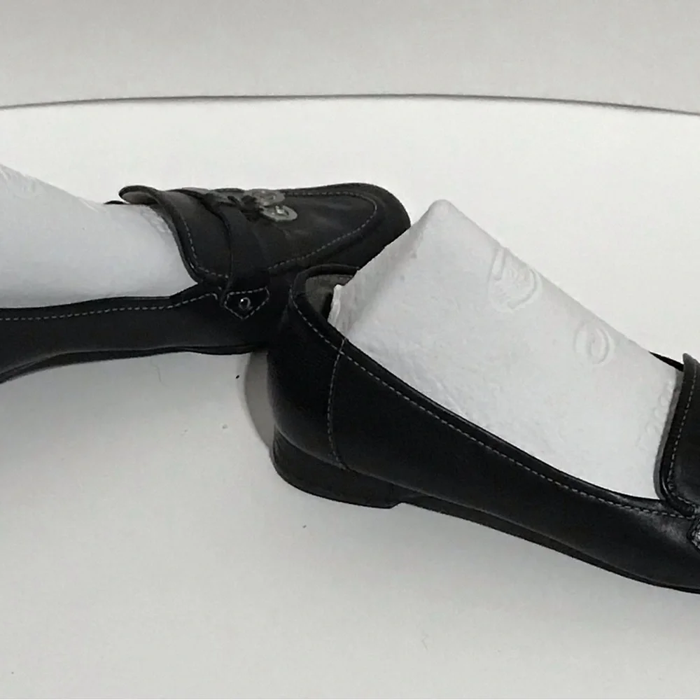 Etienne Aigner 7.5 M Women's Black Loafers Slip-On Shoes - Picture 4 of 5